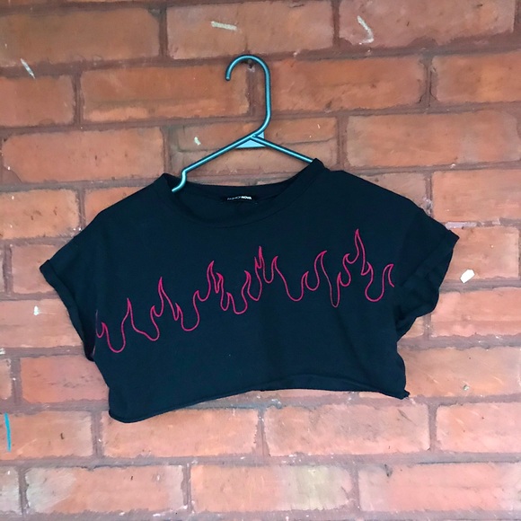 ✨3 for 20✨ Fashionova crop top - Picture 2 of 2
